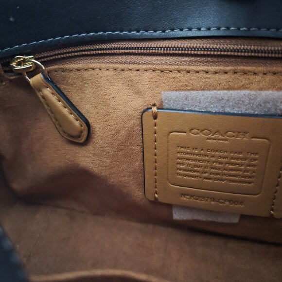 Coach Eliza Shoulder Bag - Picture 9 of 9